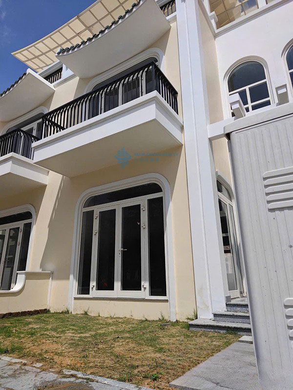 Bán Nhà 3Tầng KĐT KN Paradise, Cam Ranh, Gần Sân Bay, Biển