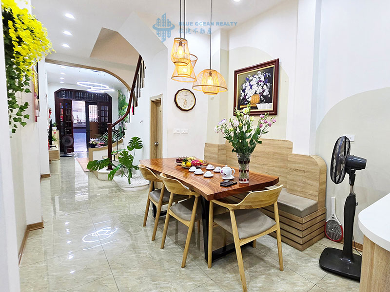 Bán Nhà 4 Tầng 1 Tum Nghĩa Đô, Cầu Giấy, Hà Nội – Giá 15,4 Tỷ