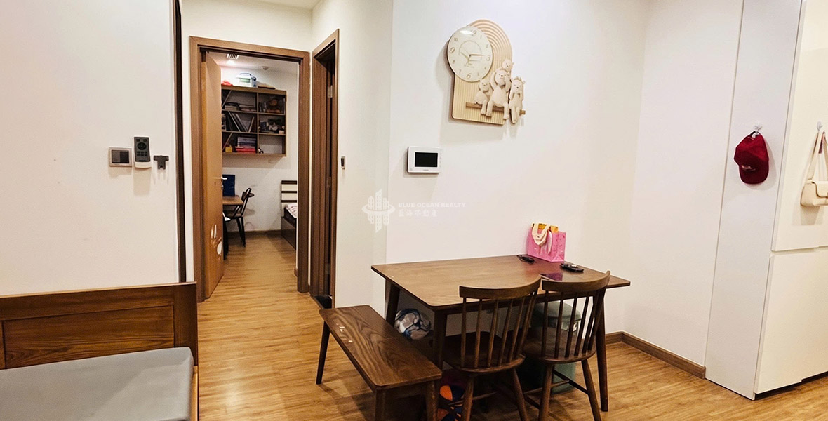Bán căn hộ 2 phòng ngủ Vinhomes Green Bay