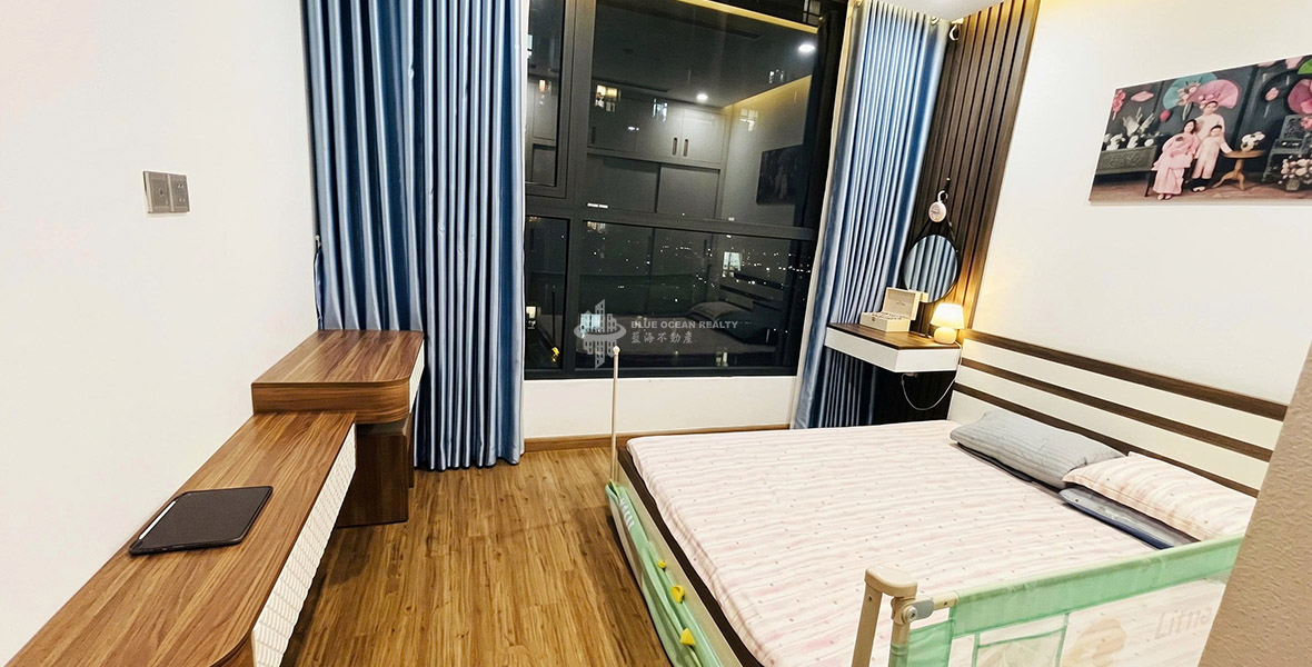 Bán căn hộ 2 phòng ngủ Vinhomes Green Bay