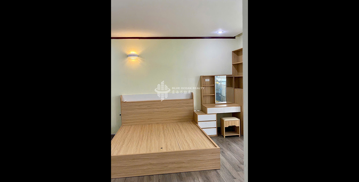Cho thuê căn hộ 4 phòng ngủ Tòa C2