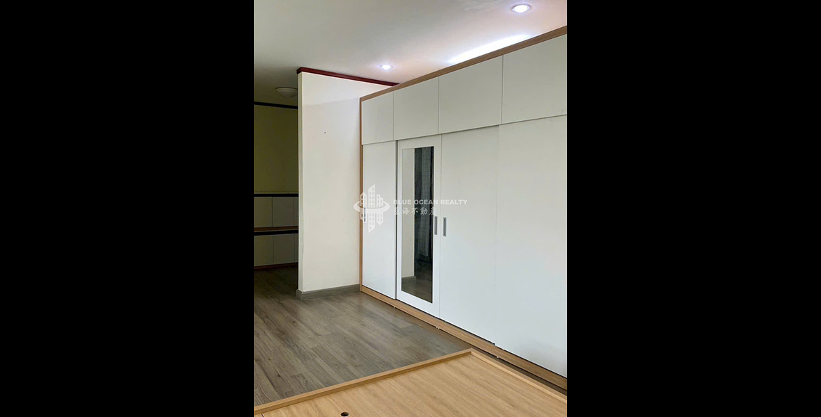 Cho thuê căn hộ 4 phòng ngủ Tòa C2