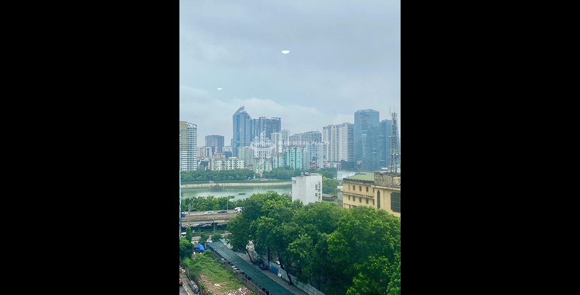Cho thuê căn hộ 4 phòng ngủ Tòa C2