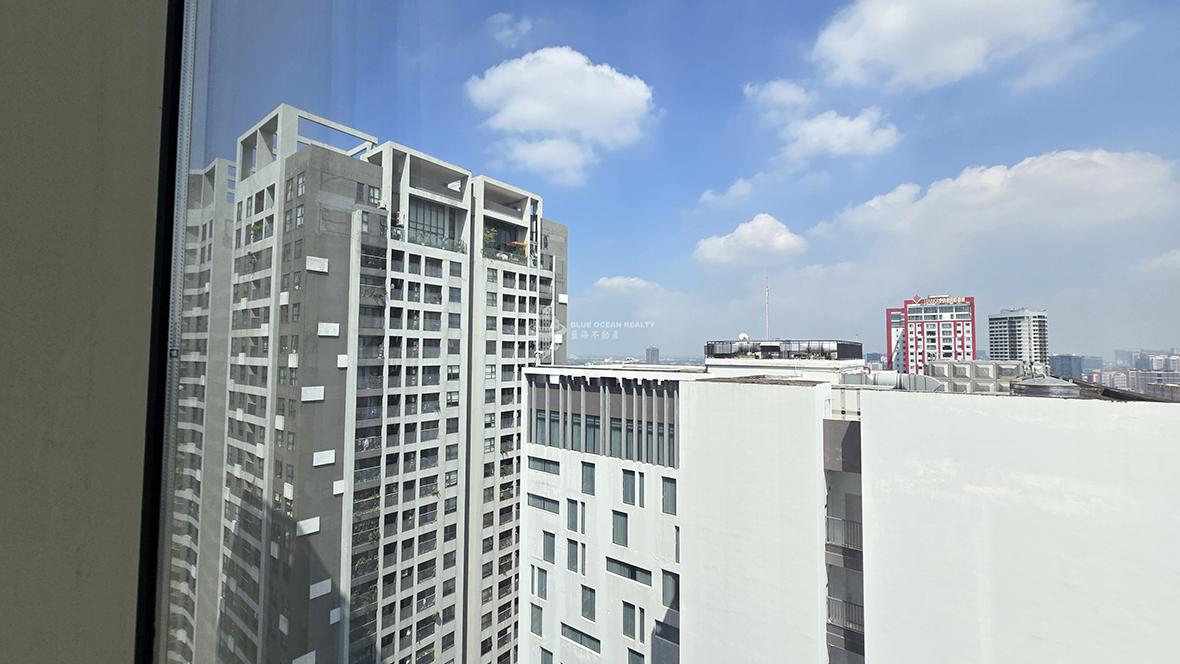 Cho thuê căn hộ 93 m2 Epic Tower